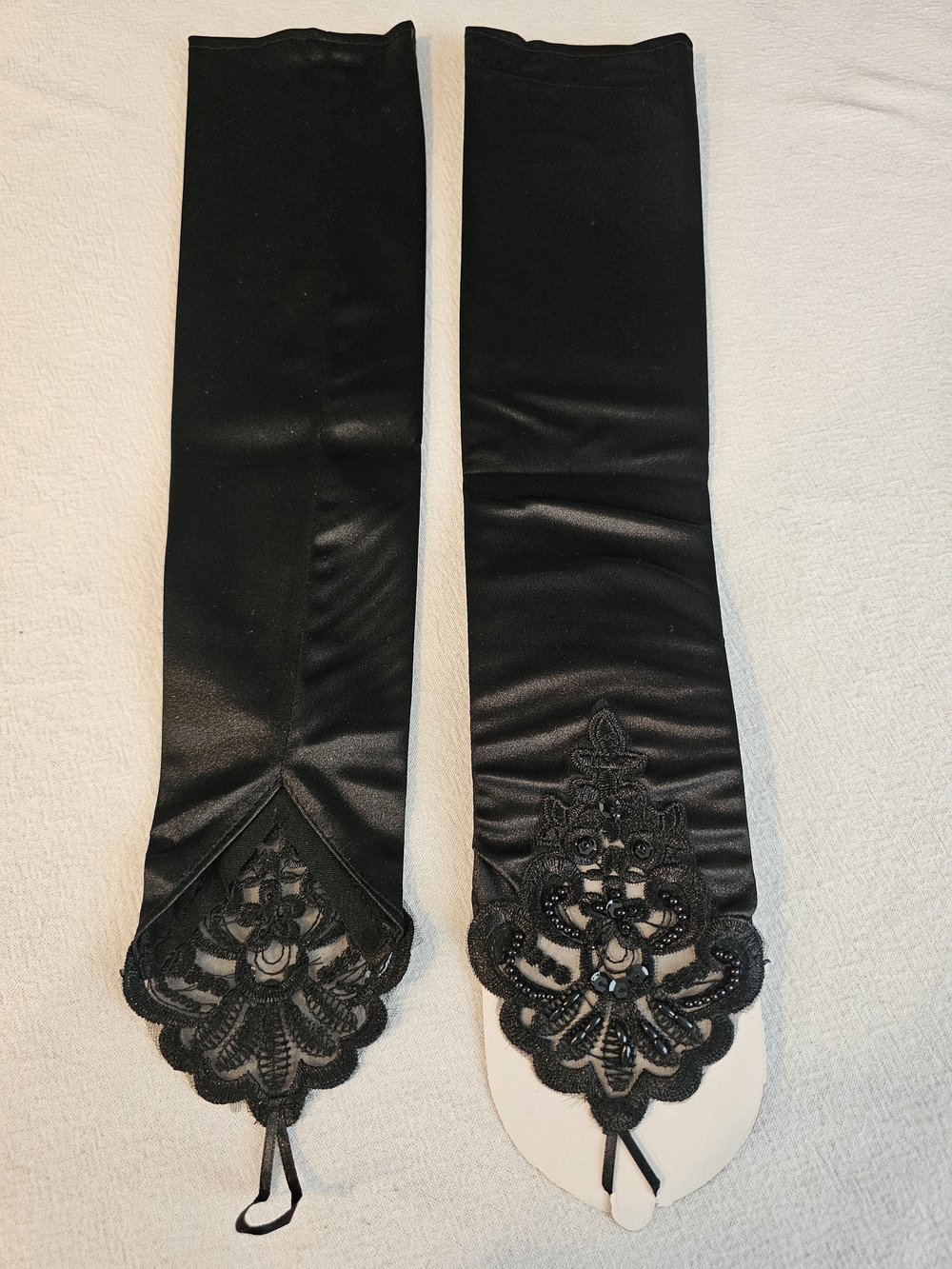 Black Satin Fingerless Gloves Elbow Length Beaded Lace Applique 1920s Flapper